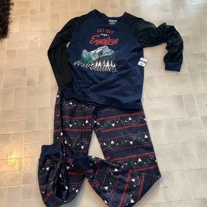 New boys 2 pc pjs